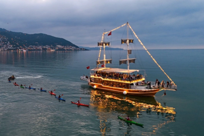 Karadeniz kanolarla renklendi