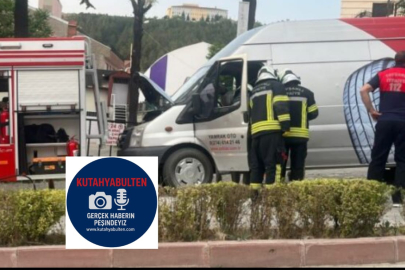 SEYİR HALİNDEKİ MİNÜBÜS ALEV ALDI