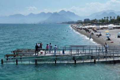 Antalya'da 'Engelsiz Plaj' yeni sezona hazırlanıyor