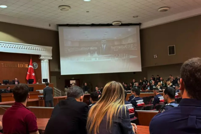 Ekrem İmamoğlu hakim karşısında! 2 ay sonra ilk kez görüntülendi