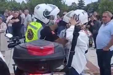 Kütahya polisinden takdire şayan hareket