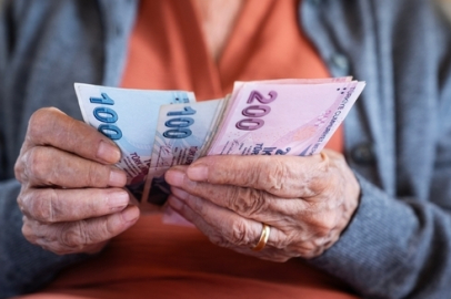 En Düşük Emekli Maaşı Zammı Meclis’ten Geçti! 2025 Temmuz Zammı Resmi Gazete’de Yayımlandı mı?