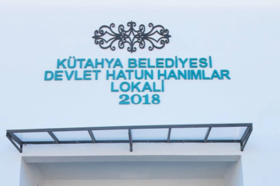 Kütahya'da Devlet Hatun Hanımlar Lokali’nin Çatısı Çöktü