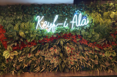 Keyfi Alâ Cafe Bistro Nargile Okey, Kütahya’nın Yeni Buluşma Noktası Oldu