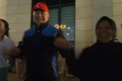 Kütahyalılar Resul Dindar’ın Şarkılarıyla Horon Teperek Coştu