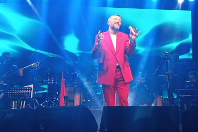 Resul Dindar, Kütahyalılara Unutulmaz Bir Cumhuriyet Bayramı Gecesi Yaşattı