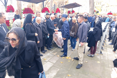 GÜRAL AİLESİNİN ACILI GÜNÜ: YILDIZ GÜRAL SON YOLCULUĞUNA UĞURLANDI